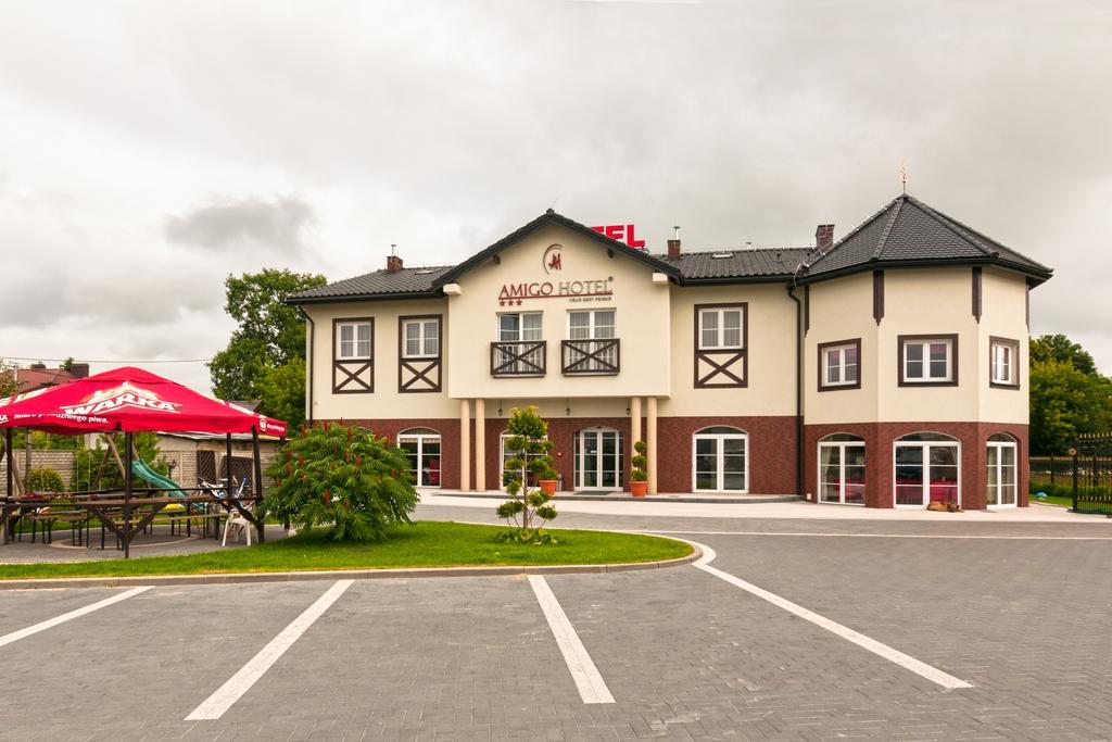 Amigo Hotel Sulejówek Exterior foto
